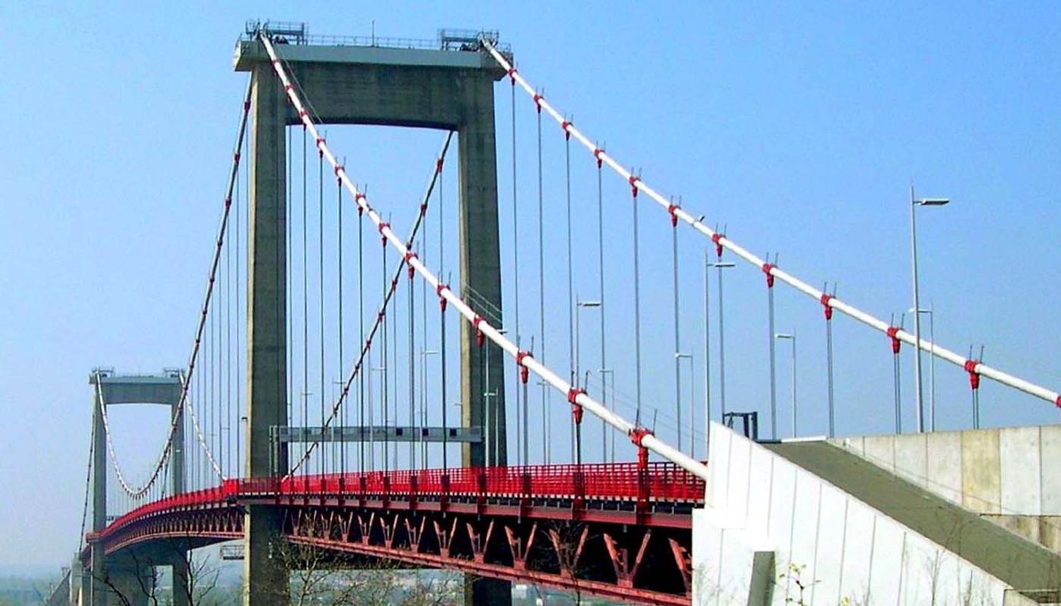 Pont d'Aquitaine